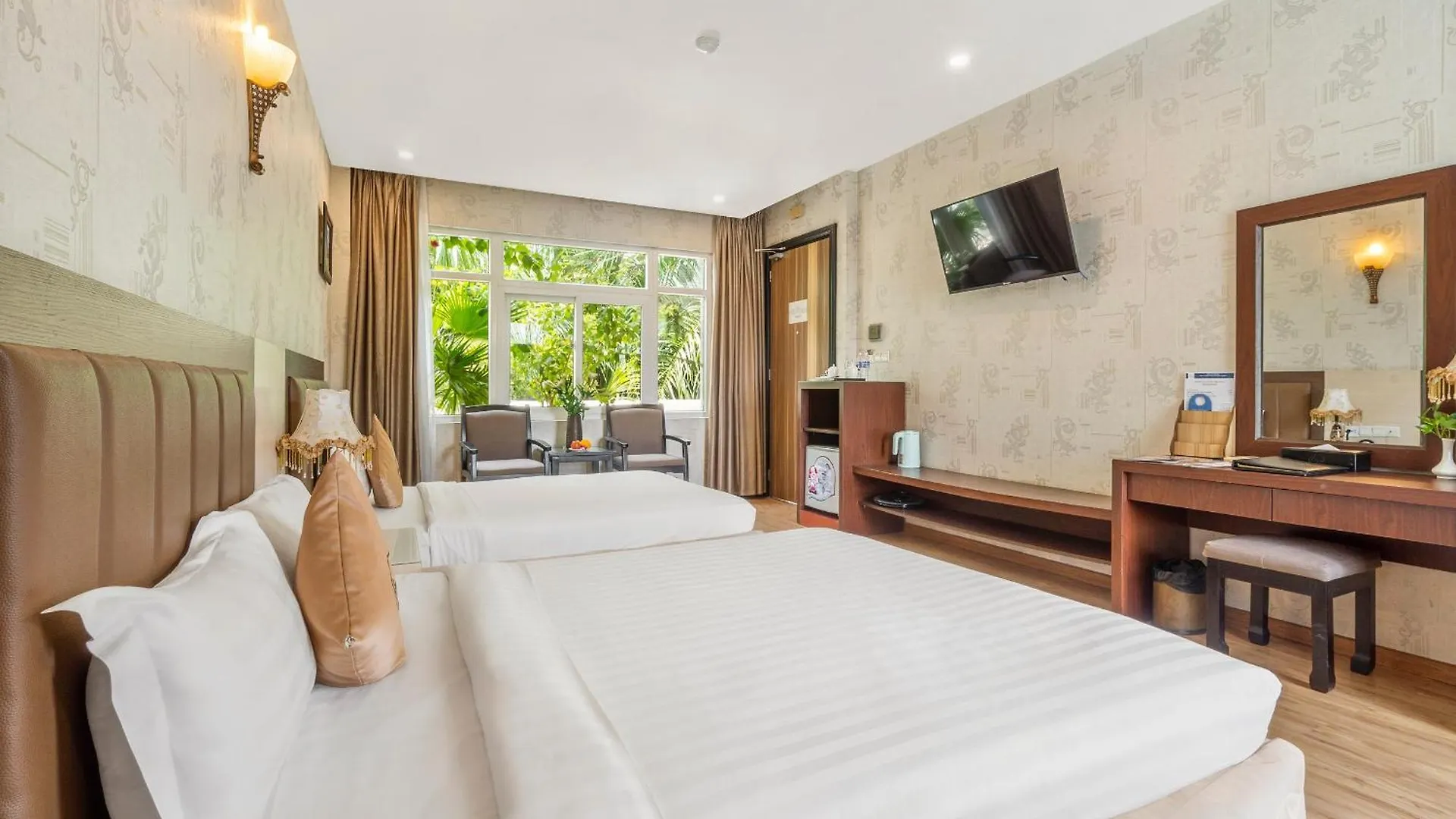 Eden Plaza Da Nang Hotel