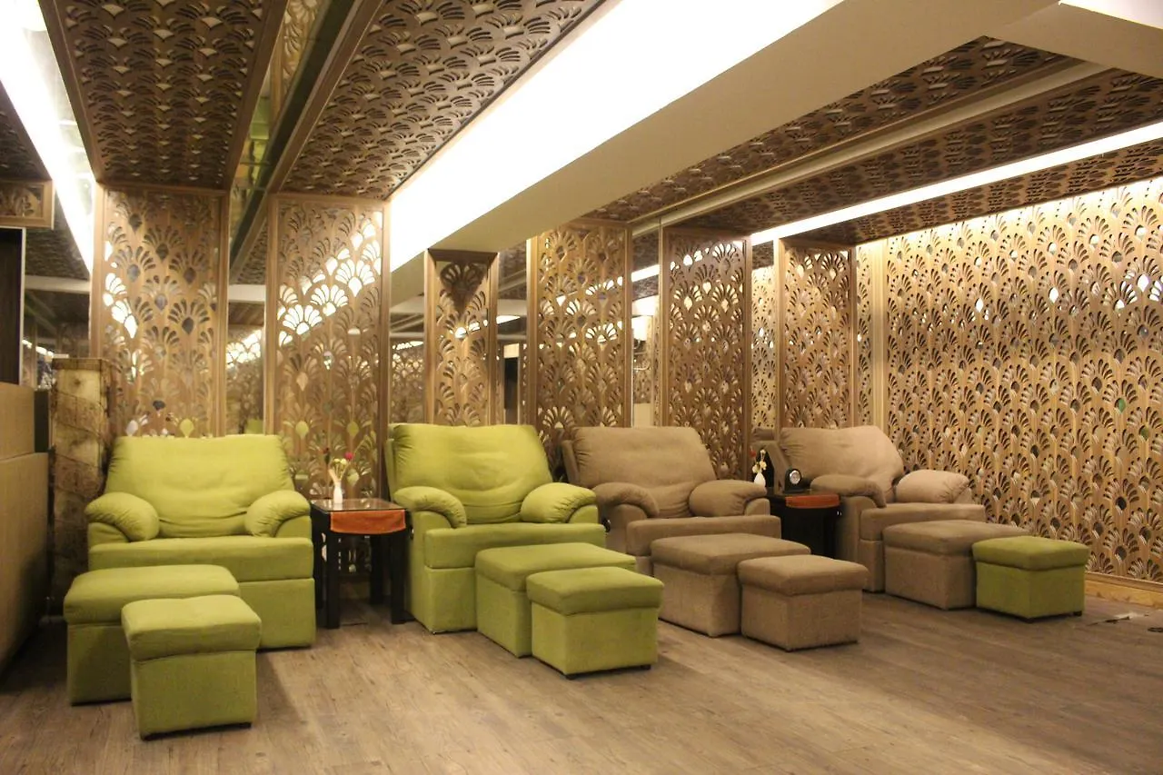 Eden Plaza Da Nang Hotel 4*,